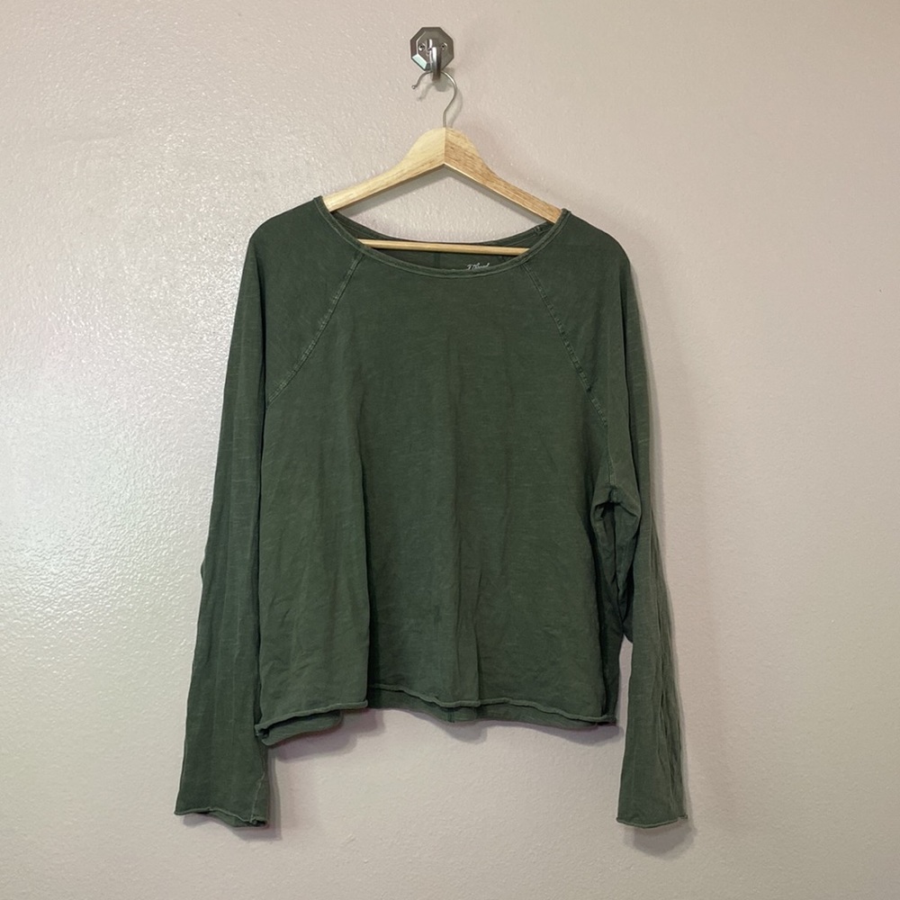 UNIVERSAL THREAD - GREEN LONG SLEEVE TEE SHIRT - Picture 5 of 11